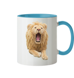 Löwe mit aufgerissenem Maul in Stofftier-Optik - Tasse zweifarbig
